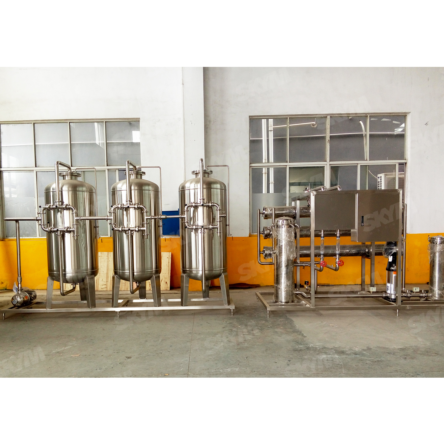Línea de llenado de producción de plantas de tratamiento de filtros de agua potable